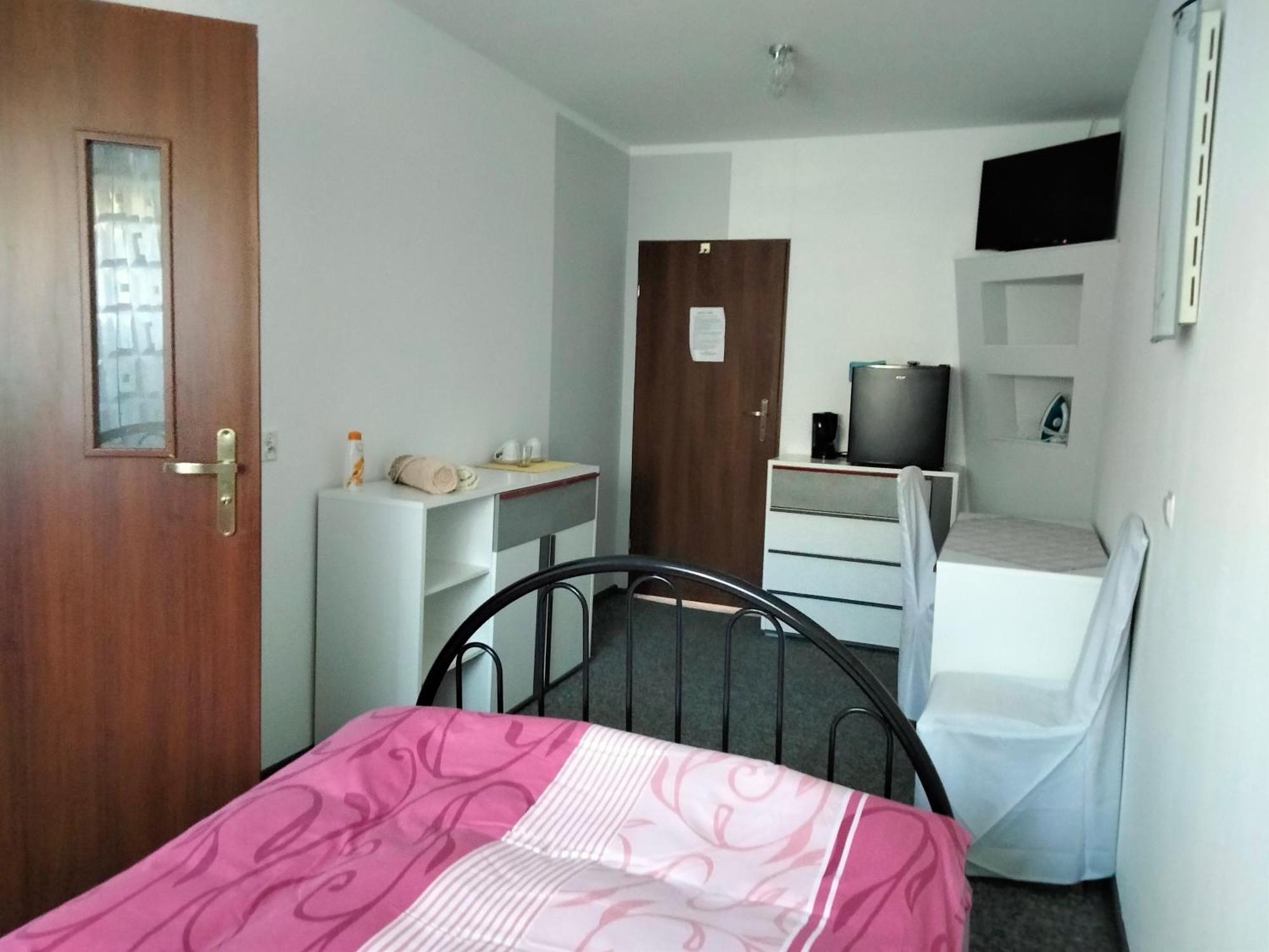 Pod Piramida Villa Ługniany Cameră foto